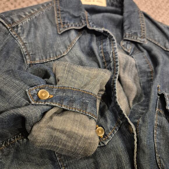 Anthropologie Cloth & Stone Tencel Denim Button Down Shirt Small V-Neck Western - Picture 5 of 10